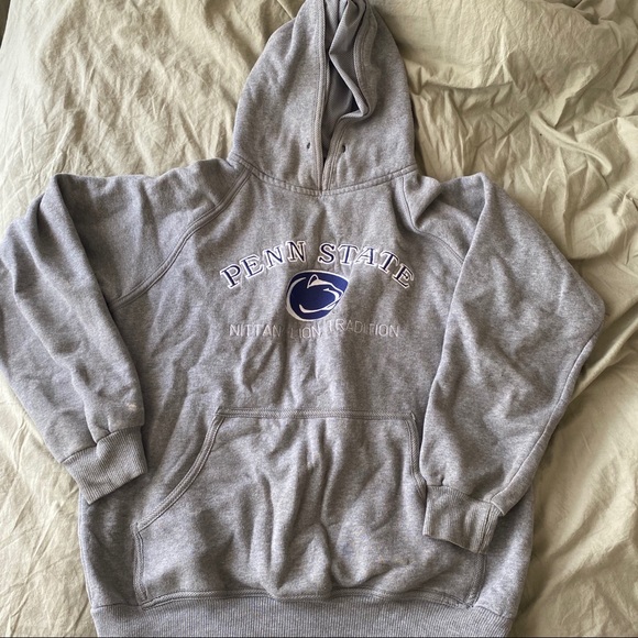 Penn State Sweatshirt - Picture 1 of 2